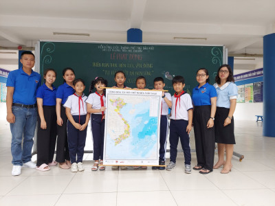 LIÊN ĐỘI TIỂU HỌC PHÚ TÂN THỰC HIỆN CUỘC VẬN ĐỘNG "TỰ HÀO MỘT DẢI NON SÔNG" NĂM HỌC 2023-2024