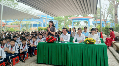 HỌC SINH TRƯỜNG TIỂU HỌC PHÚ TÂN THAM GIA DIỄN ĐÀN “ LÃNH ĐẠO ĐẢNG UỶ- HỘI ĐỒNG NHÂN DÂN - ỦY BAN NHÂN DÂN LẮNG NGHE TIẾNG NÓI TRẺ EM NĂM 2025”
