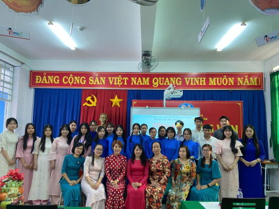 TRƯỜNG TH PHÚ TÂN TỔNG KẾT ĐOÀN SINH VIÊN THỰC TẬP SƯ PHẠM