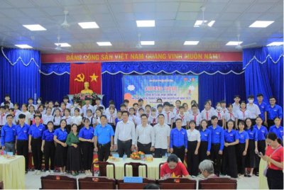 TRƯỜNG TIỂU HỌC PHÚ TÂN THAM DỰ LỄ TỔNG KẾT CÁC HOẠT ĐỘNG HÈ NĂM 2025.
