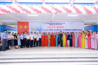 TRƯỜNG TIỂU HỌC PHÚ TÂN TỔ CHỨC LỄ KHAI GIẢNG NĂM HỌC 2025-2026 – TỰ HÀO HÒA CHUNG NIỀM VUI ĐẤT NƯỚC