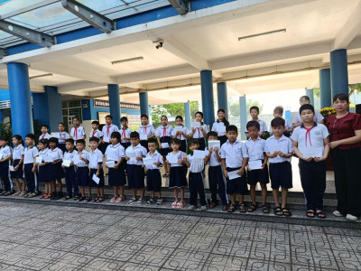 LỄ CHÀO CỜ TUẦN 5- KHỞI ĐỘNG TUẦN MỚI - LAN TOẢ YÊU THƯƠNG.