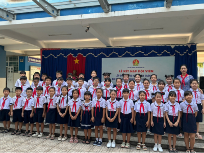 🌟🌟LIÊN ĐỘI TRƯỜNG TIỂU HỌC PHÚ TÂN TỔ CHỨC LỄ KẾT NẠP ĐỘI VIÊN MỚI NĂM HỌC 2025-2026