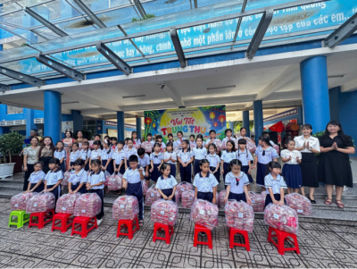 🌕🌕TRƯỜNG TIỂU HỌC PHÚ TÂN TỔ CHỨC VUI TẾT TRUNG THU CHO HỌC SINH TOÀN TRƯỜNG.