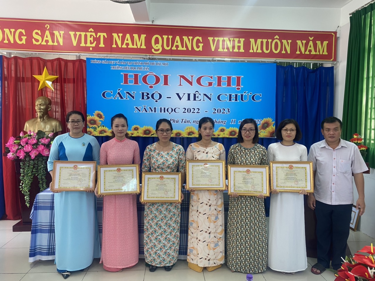 GV đạt Chiến sĩ thi đua cơ sở