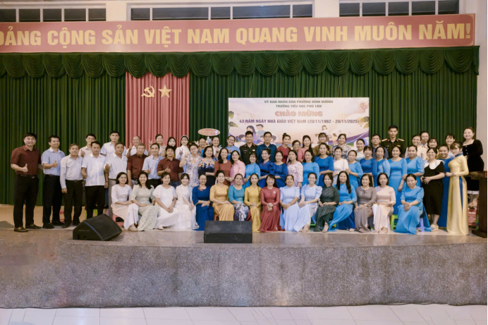 ✨💐TRỌN VẸN YÊU THƯƠNG TRONG NGÀY NHÀ GIÁO VIỆT NAM TẠI NGÔI TRƯỜNG MÀU XANH- TRƯỜNG TIỂU HỌC PHÚ TÂN