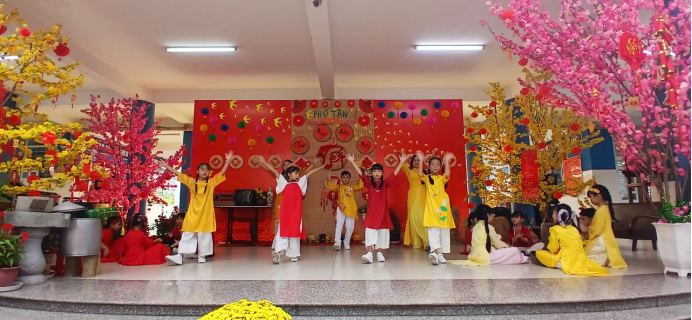 🌼🌼🌼TRƯỜNG TIỂU HỌC PHÚ TÂN TƯNG BỪNG TỔ CHỨC HỘI THI THỜI TRANG XUÂN 2026💐💐